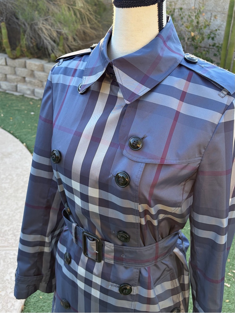 Burberry London Blue Plaid Short Lightweight Trenchcoat Jacket Med/US8/UK10 EUC - Picture 5 of 17